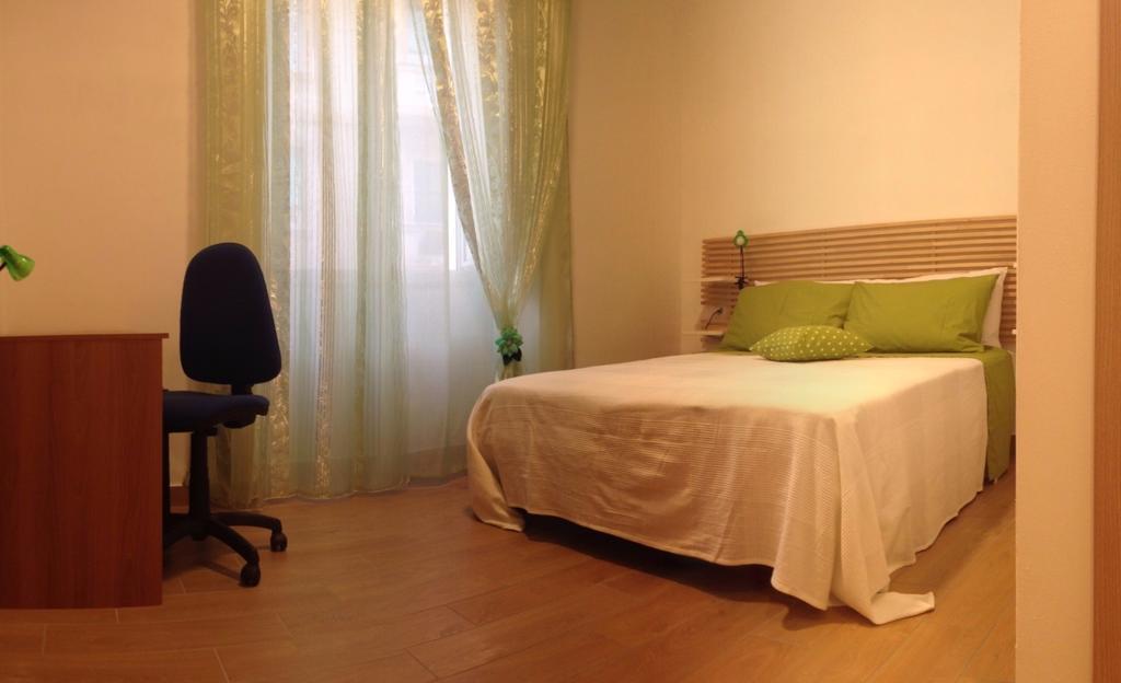 Bed & Breakfast Travellers Napoli Phòng bức ảnh