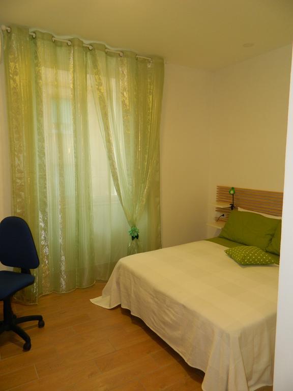 Bed & Breakfast Travellers Napoli Phòng bức ảnh